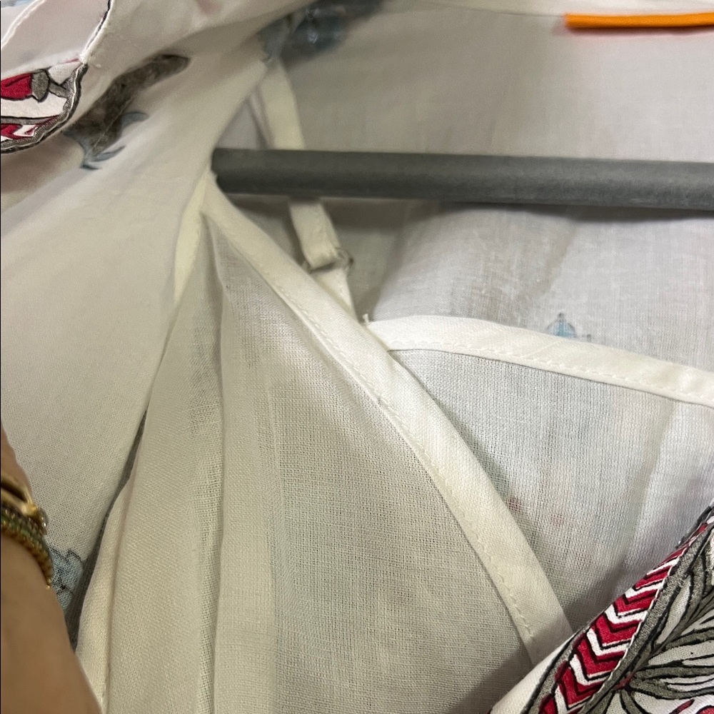 Oliphant White Maxi Dress with Blue and Red Leaf Design - Picture 5 of 6